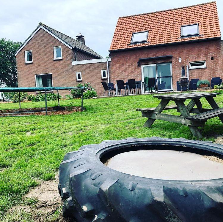 Huisje Op Den Diek Sint Kruis Zewnętrze zdjęcie